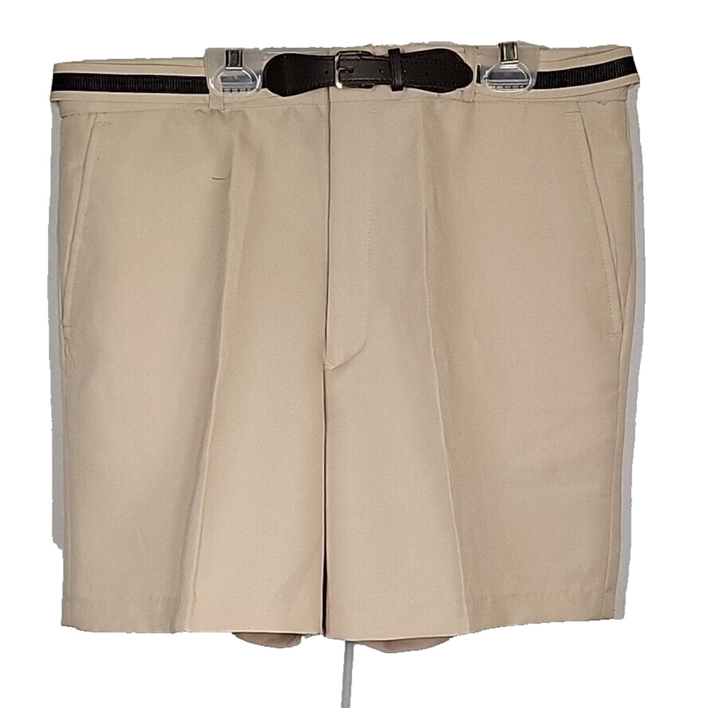Vintage TimberRidge Sportswear Beige Belted Men Shorts Size 36